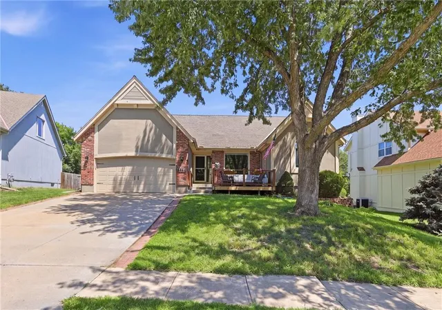 Photo 1 of Single family home for sale at 17554 W 112th Street, Olathe, KS 66061 | MLS# 2631193 | Listing updated on 2026-08-19