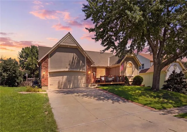 Photo 3 of Single family home for sale at 17554 W 112th Street, Olathe, KS 66061 | MLS# 2631193 | Listing updated on 2026-08-19