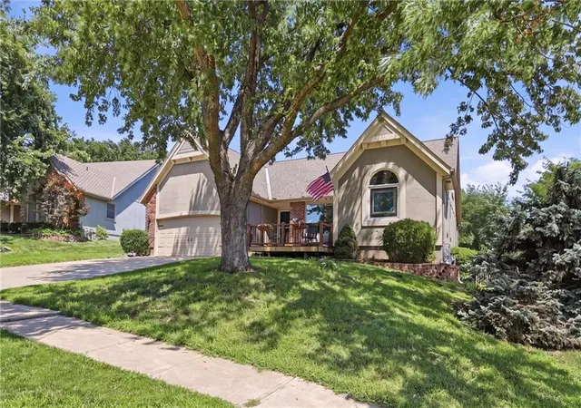 Photo 3 of Single family home for sale at 17554 W 112th Street, Olathe, KS 66061 | MLS# 2631193 | Listing updated on 2026-08-19