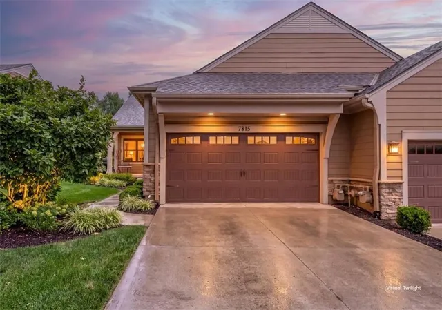 1st image of 7815 W 158th Ter, Overland Park, KS 66223 | MLS# 2631204