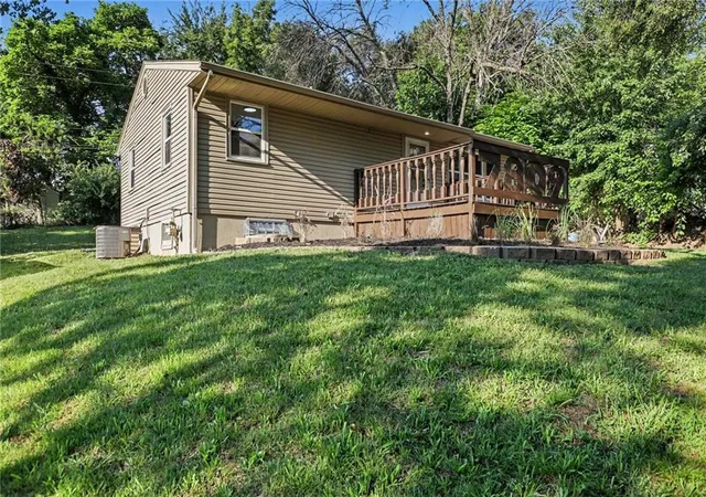 Photo 3 of Single family home for sale at 7809 E 48th Terrace, Kansas City, MO 64129 | MLS# 2631208 | Listing updated on 2026-10-05