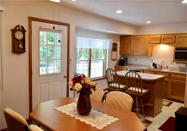 Photo 3 of Sale Pending at 1462 Grandview Dr, Warrensburg, MO 64093 | MLS# 2631211 | Listing updated on 2026-07-18