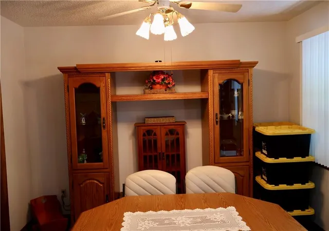 Photo 4 of Sale Pending at 1462 Grandview Dr, Warrensburg, MO 64093 | MLS# 2631211 | Listing updated on 2026-07-18