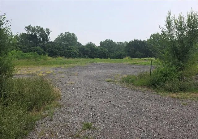 Land for sale at 5609 N Belmont Ave, Kansas City, MO 64119 | MLS# 2631216