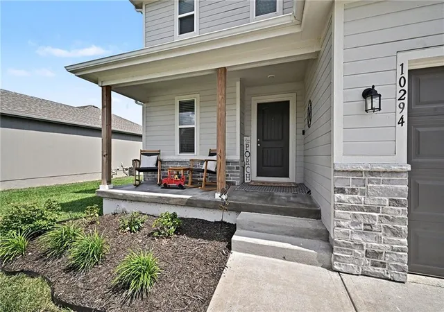 Photo 3 of Single family home for sale at 10294 Lucca Ln, Peculiar, MO 64078 | MLS# 2631245 | Listing updated on 2026-09-14