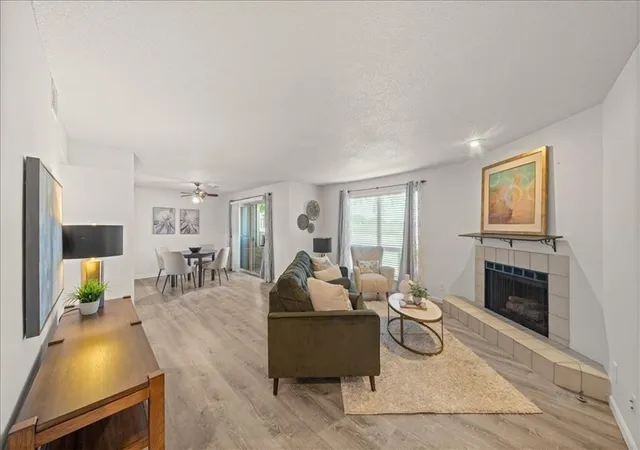 2nd image of 11110 Nieman #101 Rd, Overland Park, KS 66210 | MLS# 2631251