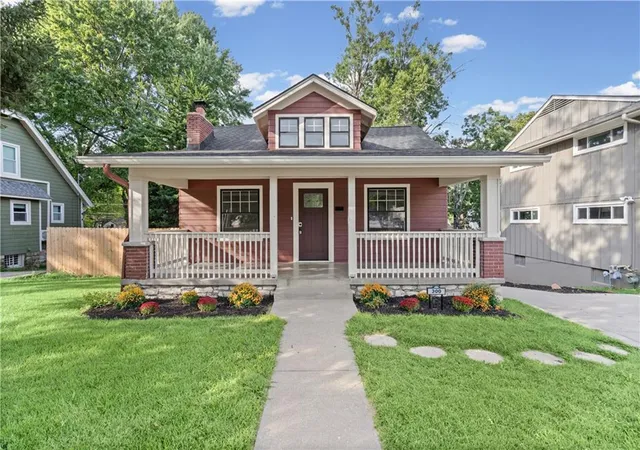 Single family home for sale at 300 East 75th St, Kansas City, MO 64114 | MLS# 2631252