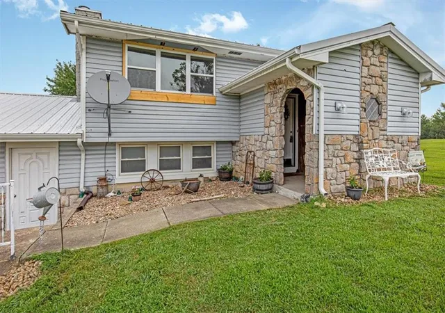 5th image of 6527 Se Smith Rd, Cameron, MO 64429 | MLS# 2631256