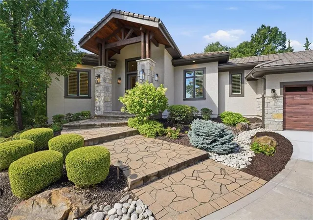 Photo 1 of Sale Pending at 100 Dunhill Ct, Belton, MO 64012 | MLS# 2631282 | Listing updated on 2026-09-04