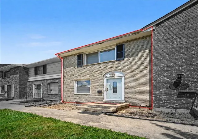 Photo 1 of Townhouse for sale at 8815 Sycamore Ave, Kansas City, MO 64138 | MLS# 2631285 | Listing updated on 2026-09-30
