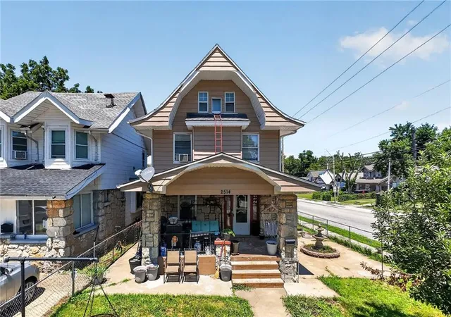 Photo 38 of Sale Pending at 2514 East 42nd St, Kansas City, MO 64130 | MLS# 2631306 | Listing updated on 2026-08-26