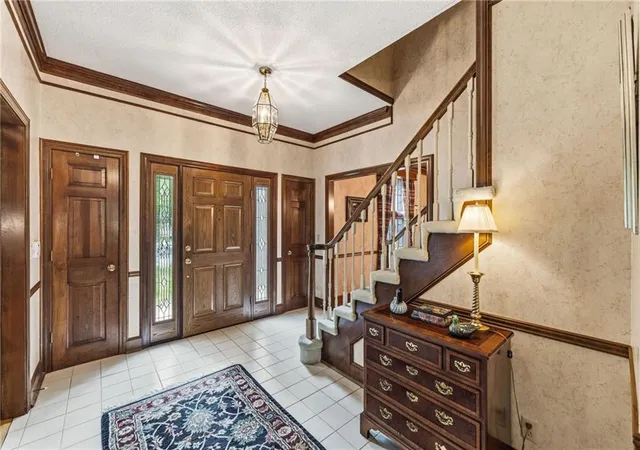 2nd image of 12120 Goddard St, Overland Park, KS 66213 | MLS# 2631329