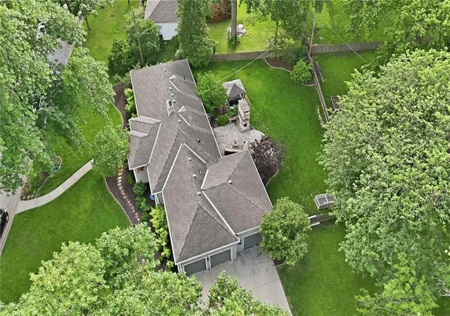 46th image of 9012 Cherokee Ln, Leawood, KS 66206 | MLS# 2631335
