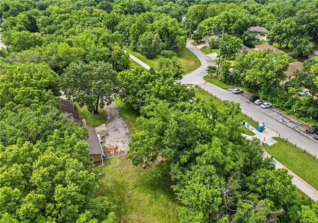 Homes for sale in Raytown, MO | 7116 Woodson Rd, Raytown, MO 64133 | MLS# 2631350