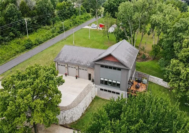 Photo 2 of Single family home for sale at 300 Se 30th Street, Oak Grove, MO 64075 | MLS# 2631351 | Listing updated on 2026-08-21