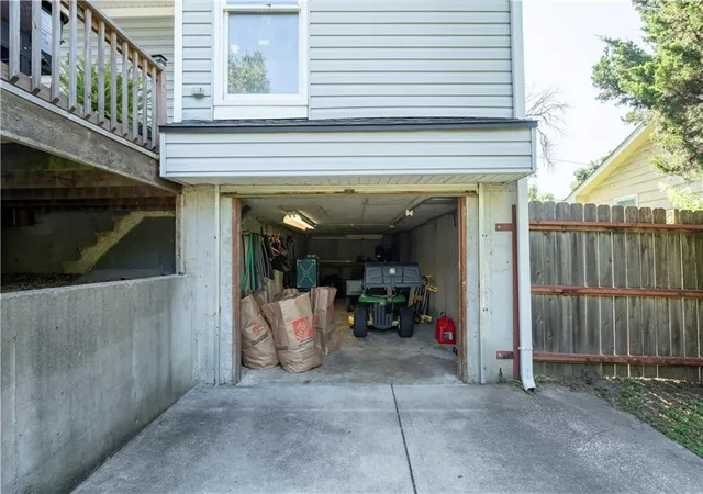 27th image of 5649 Perry Ln, Shawnee, KS 66203 | MLS# 2631353