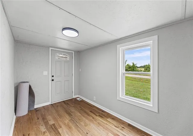 5th image of 39580 John Brown Hwy, Osawatomie, KS 66064 | MLS# 2631355