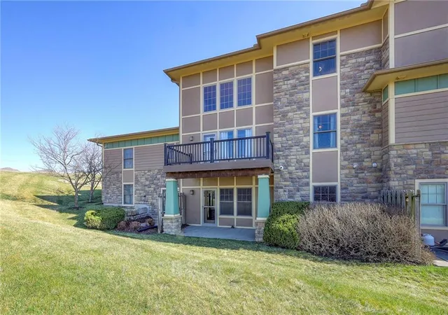 53rd image of 15924 Buena Vista St, Stilwell, KS 66085 | MLS# 2631369