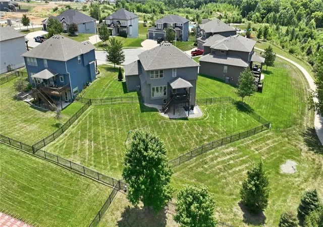Photo 4 of Sale Pending at 4606 NE 90th Terrace, Kansas City, MO 64156 | MLS# 2631370 | Listing updated on 2026-08-18
