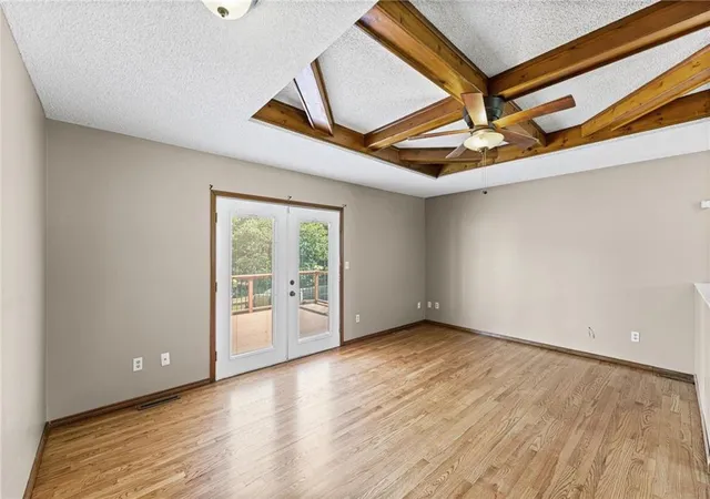 Photo 3 of Sale Pending at 1406 Se 2nd Street, Lee's Summit, MO 64063 | MLS# 2631388 | Listing updated on 2026-09-13