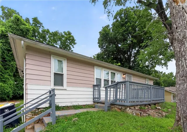 Photo 3 of Sale Pending at 7418 Bales Ave, Kansas City, MO 64132 | MLS# 2631393 | Listing updated on 2026-09-01