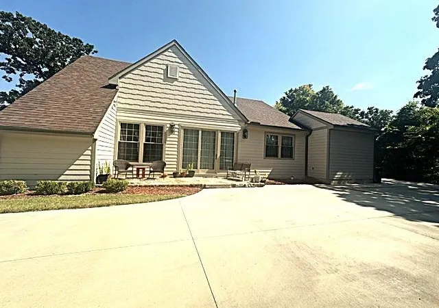 Photo 2 of Sale Pending at 1222 N 2nd Street, Independence, KS 67301 | MLS# 2631438 | Listing updated on 2026-08-20