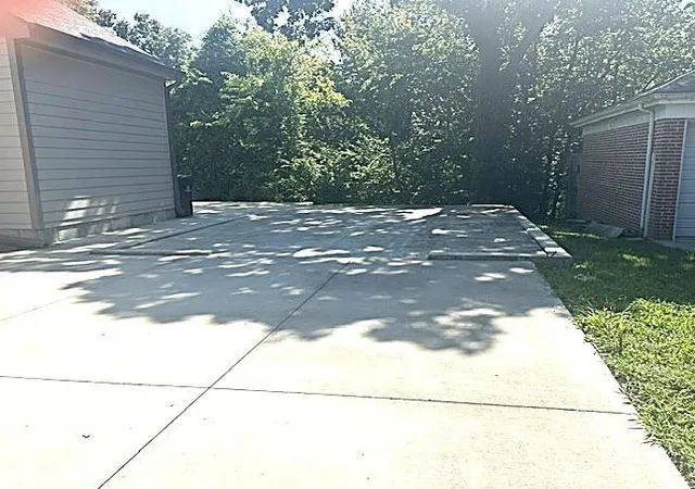 Photo 3 of Sale Pending at 1222 N 2nd Street, Independence, KS 67301 | MLS# 2631438 | Listing updated on 2026-08-20