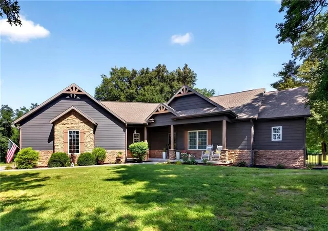 4th image of 3207 E 20Th St, Pittsburg, KS 66762 | MLS# 2631443
