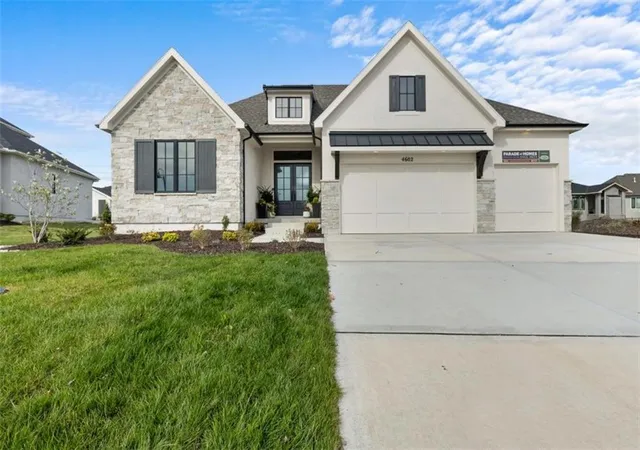 2nd image of 7943 Millridge St, Lenexa, KS 66220 | MLS# 2631454