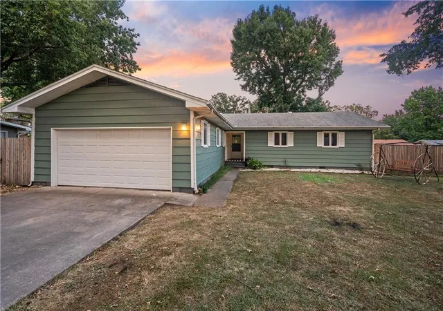 1st image of 503 S Wilshire Blvd, Coffeyville, KS 67337 | MLS# 2631470