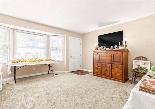 Photo 3 of Sale Pending at 15406 E 36th Street S, Independence, MO 64055 | MLS# 2631490 | Listing updated on 2026-08-22