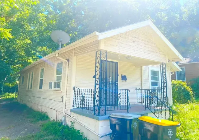 Photo 1 of Single family home for sale at 3015 E 60th Street, Kansas City, MO 64130 | MLS# 2631492 | Listing updated on 2026-07-22