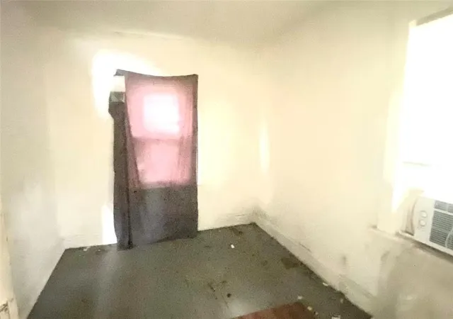 Photo 4 of Single family home for sale at 3015 E 60th Street, Kansas City, MO 64130 | MLS# 2631492 | Listing updated on 2026-07-22