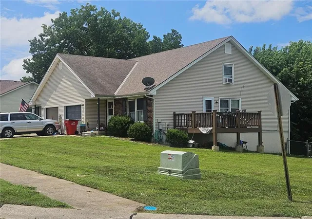 4th image of 7014 Sobbie Rd, Pleasant Valley, MO 64068 | MLS# 2631528