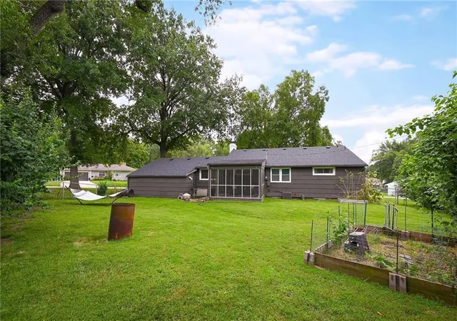 Photo 22 of Single family home for sale at 500 Sw 4th Street, Lees Summit, MO 64063 | MLS# 2631535 | Listing updated on 2026-09-01