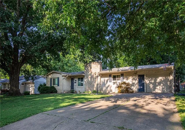 4th image of 1324 S Oak St, Ottawa, KS 66067 | MLS# 2631540