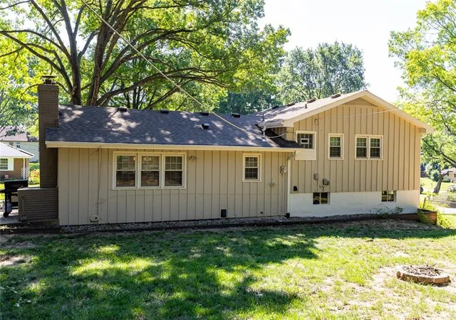 33rd image of 5720 N Belton Ave, Kansas City, MO 64151 | MLS# 2631550