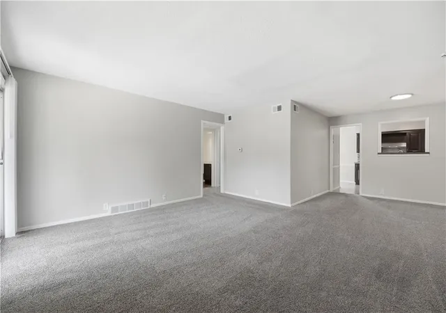 Photo 3 of Condo for sale at 408 W 104th Street #C, Kansas City, MO 64114 | MLS# 2631566 | Listing updated on 2026-09-07