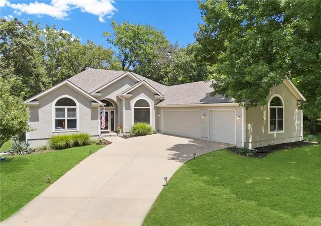 1st image of 53 Rock Ln, Linn Valley, KS 66040 | MLS# 2631573