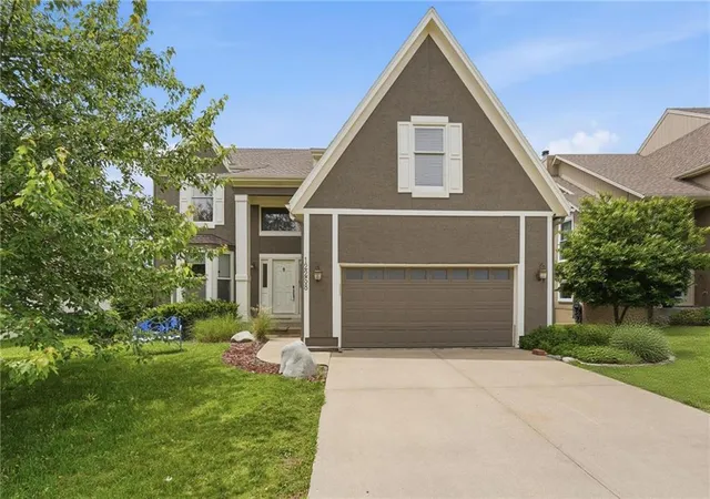 1st image of 12258 Rene St, Olathe, KS 66062 | MLS# 2631574