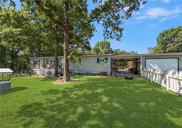 2nd image of 25072 Lynx Ln, Warsaw, MO 65355 | MLS# 2631588