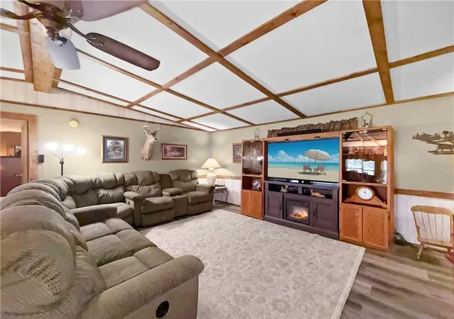Photo 3 of Single family home for sale at 25072 Lynx Ln, Warsaw, MO 65355 | MLS# 2631588 | Listing updated on 2026-09-15