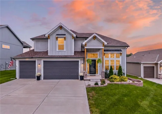 Photo 1 of Single family home for sale at 2152 Hay Market Ct, Liberty, MO 64068 | MLS# 2631592 | Listing updated on 2026-09-22