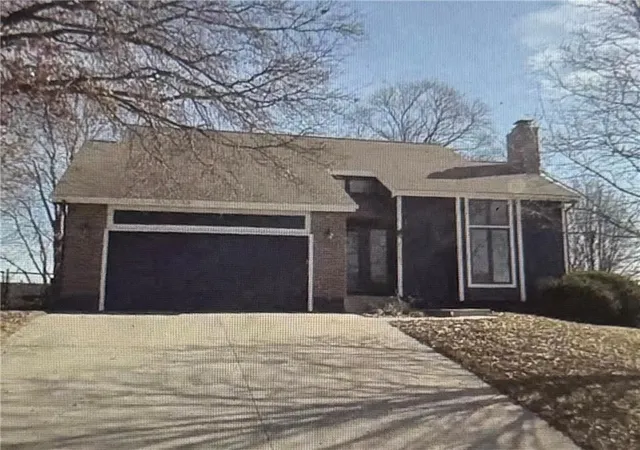1st image of 6111 Pine Ridge Rd, Parkville, MO 64152 | MLS# 2631593
