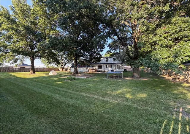 3rd image of 200 Percy Ln, Brookfield, MO 64628 | MLS# 2631619