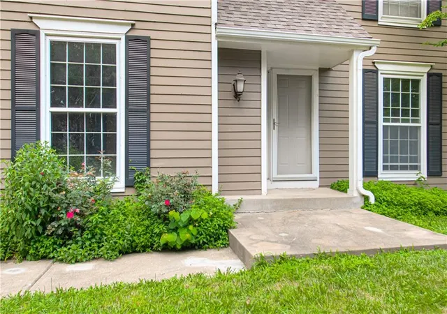 3rd image of 12100 Beverly St, Leawood, KS 66209 | MLS# 2631620