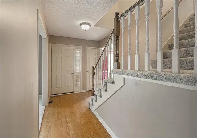 4th image of 12100 Beverly St, Leawood, KS 66209 | MLS# 2631620