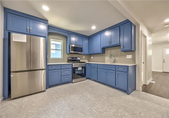 Photo 1 of Single family home for sale at 1426 S Home Ave, Independence, MO 64052 | MLS# 2631621 | Listing updated on 2026-09-16