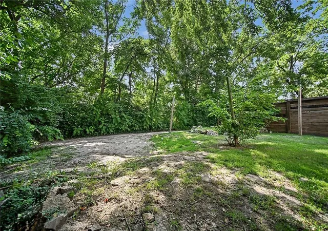 Photo 16 of Single family home for sale at 329 Cambridge St, Kansas City, KS 66103 | MLS# 2631643 | Listing updated on 2026-08-04
