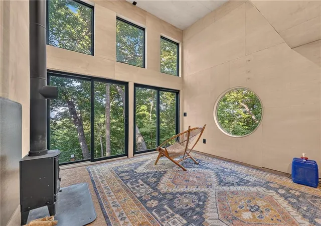 Photo 2 of Single family home for sale at 15086 Hartman Rd, Rayville, MO 64084 | MLS# 2631644 | Listing updated on 2026-08-28